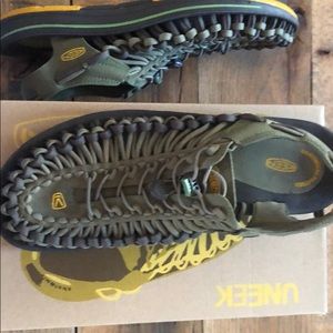 Men’s Keen Uneek Sandals